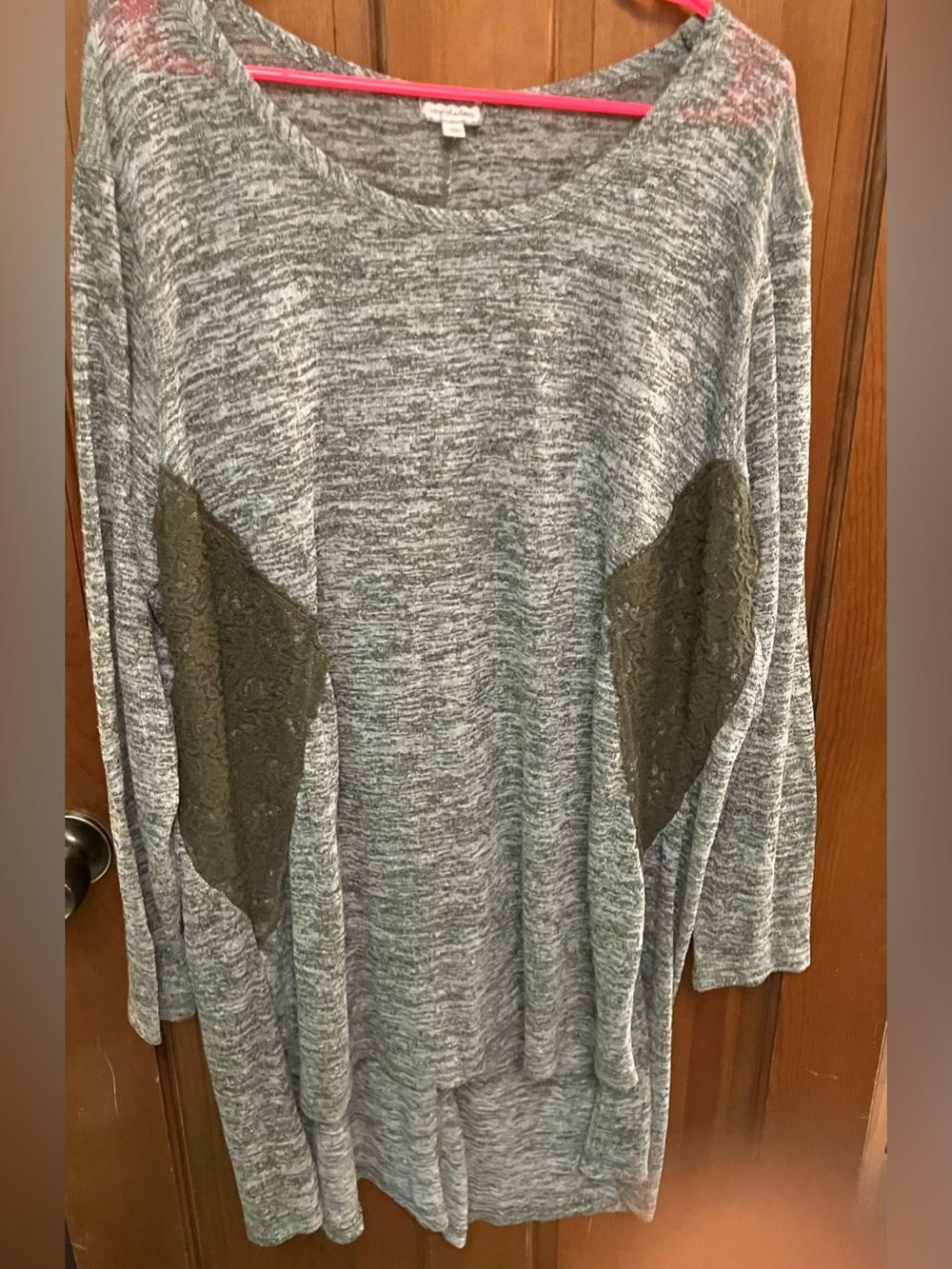 Eyeshadow long length gray top with green lace accents 3X Women